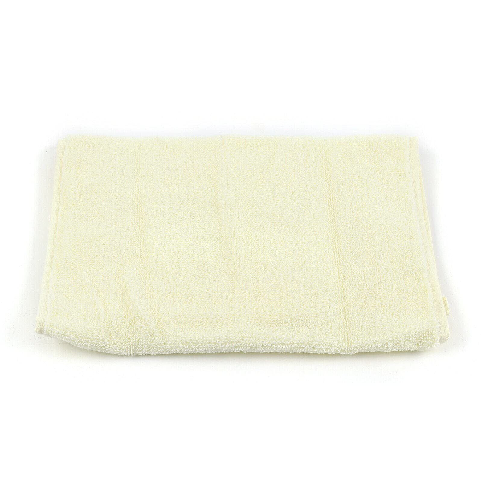 towel with baby scale